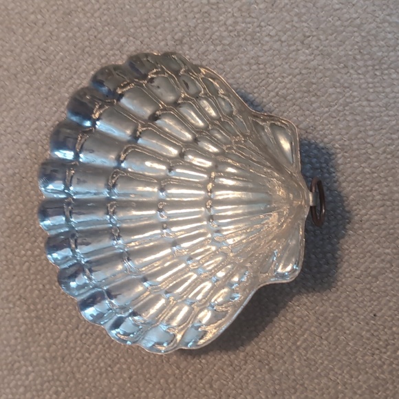 Copper Shell Wall Decor - Picture 2 of 2